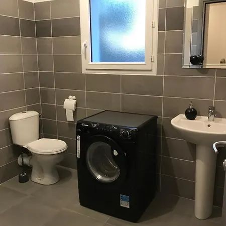 T1 Rdc Avec Grand Jardin Apartman